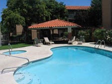 Sterling Pointe Apartments